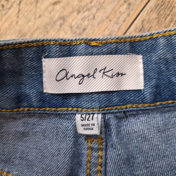 Angel Kiss Size 5/27 Denim Flower Petal Shorts Nwt - Picture 4 of 7